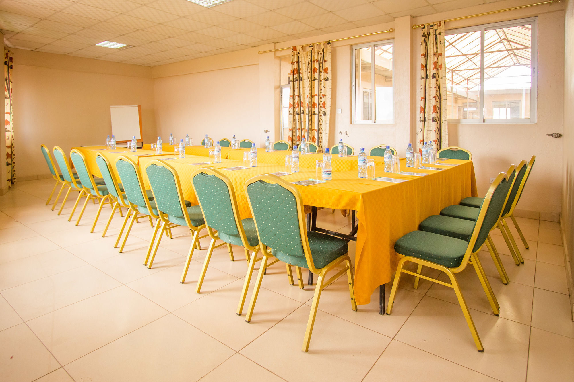 Eland Safari Hotel Nyeri Eksteriør billede