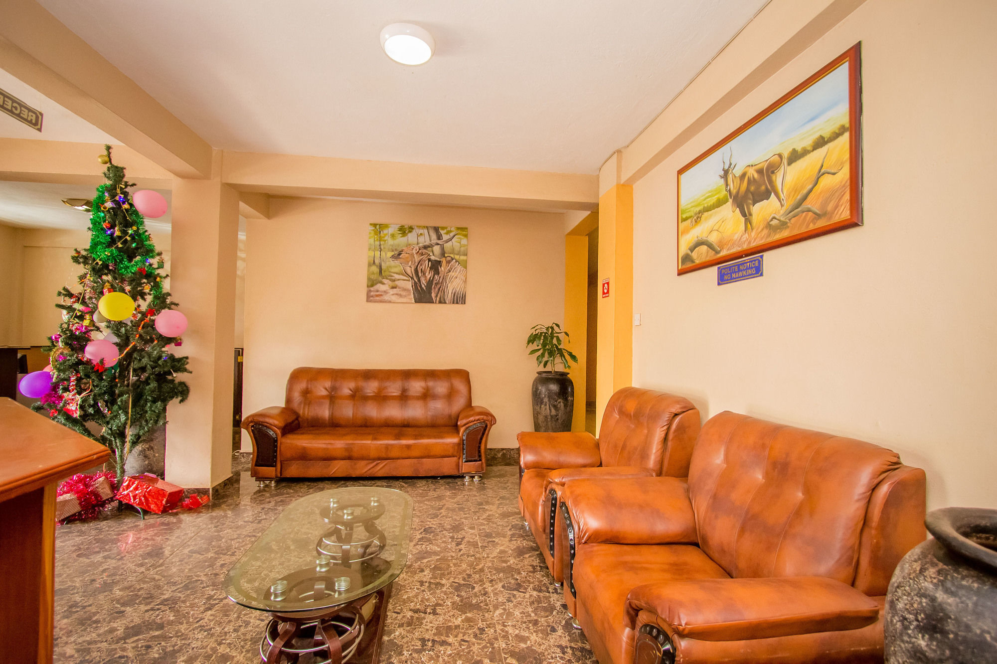 Eland Safari Hotel Nyeri Eksteriør billede